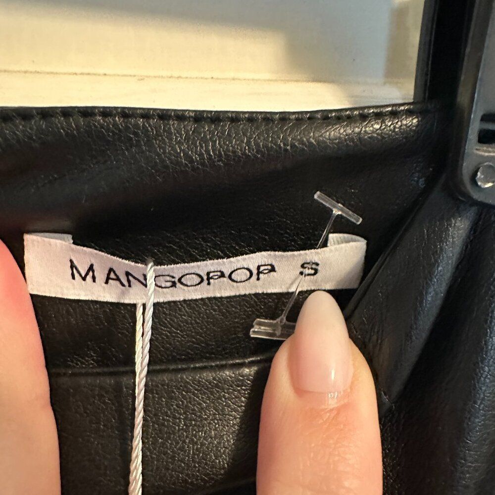 NWT Mangopop Faux Leather Skirt - Picture 2 of 5